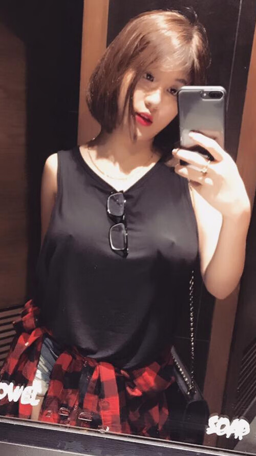 _潮流运动会:时尚与运动完美融合的网球盛事_,网球运动会海报手绘